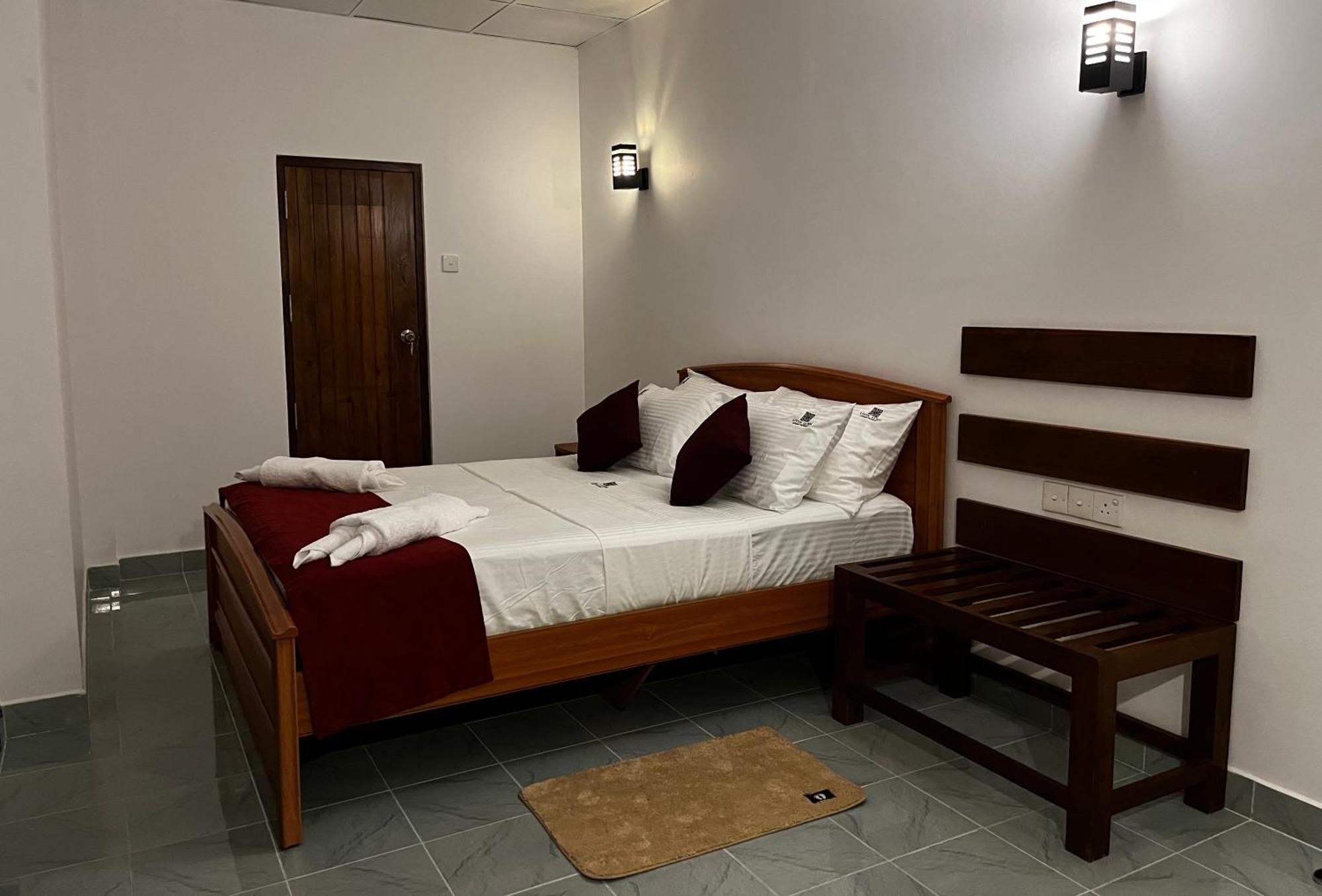 מלון אנוראדפורה Livin Lush Luxury Retreat מראה חיצוני תמונה