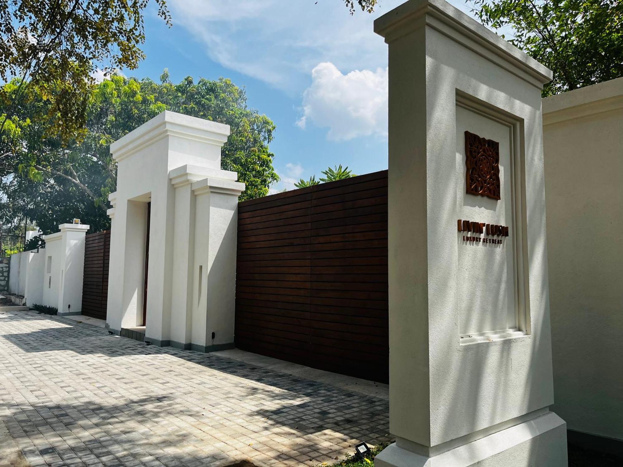 מלון אנוראדפורה Livin Lush Luxury Retreat מראה חיצוני תמונה