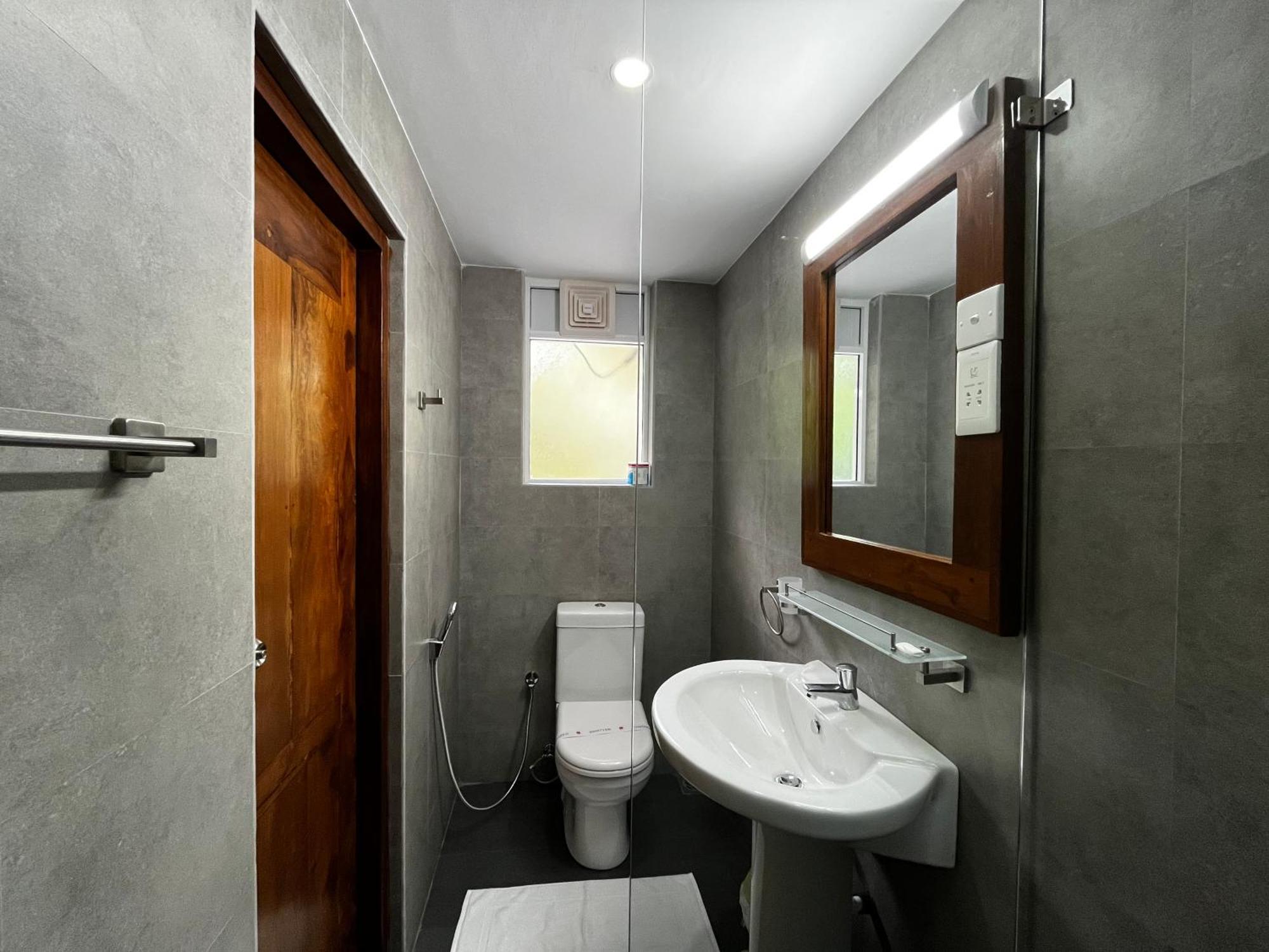 מלון אנוראדפורה Livin Lush Luxury Retreat מראה חיצוני תמונה