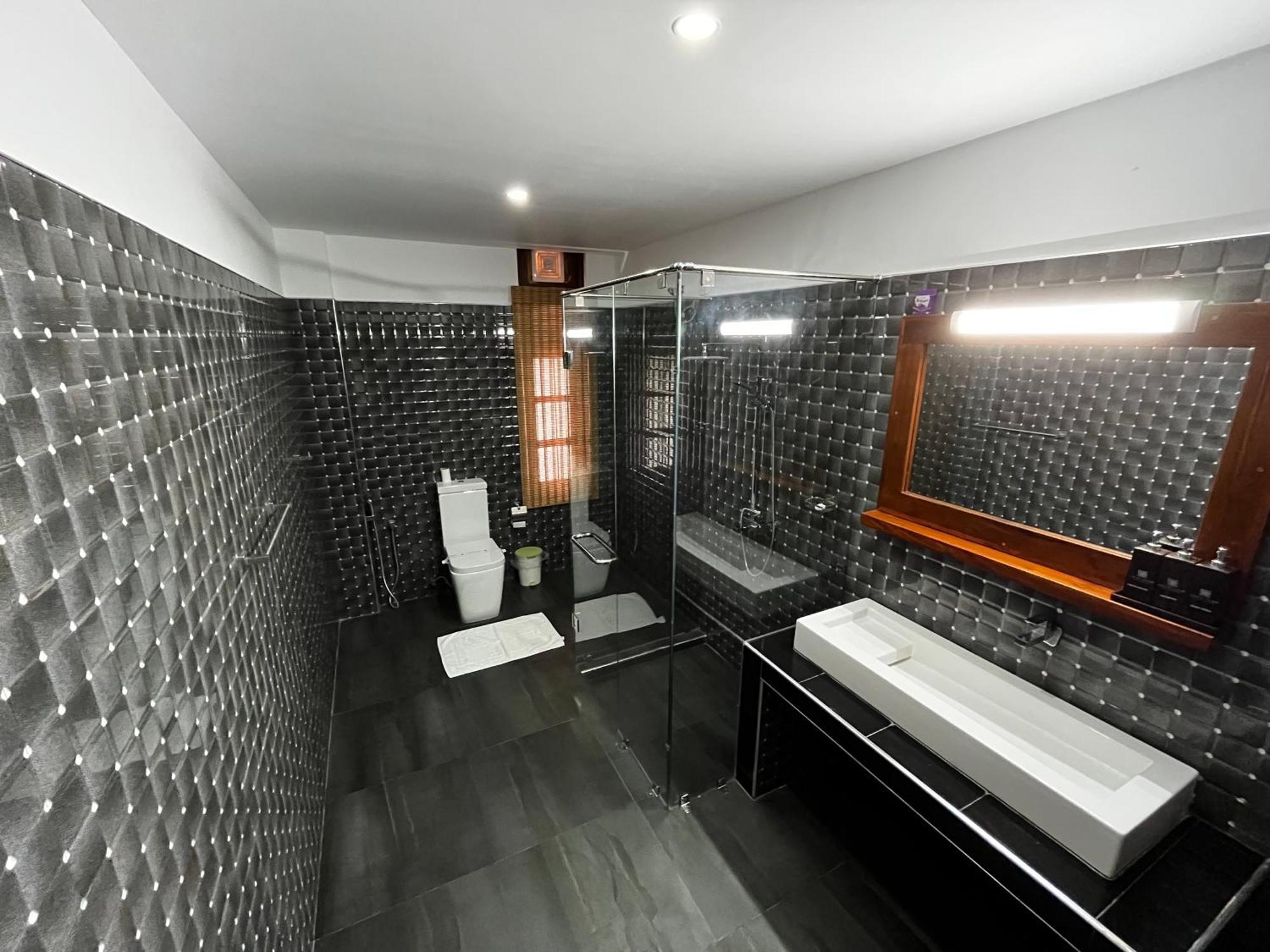 מלון אנוראדפורה Livin Lush Luxury Retreat מראה חיצוני תמונה