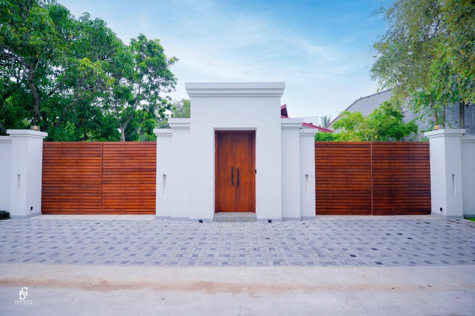 מלון אנוראדפורה Livin Lush Luxury Retreat מראה חיצוני תמונה